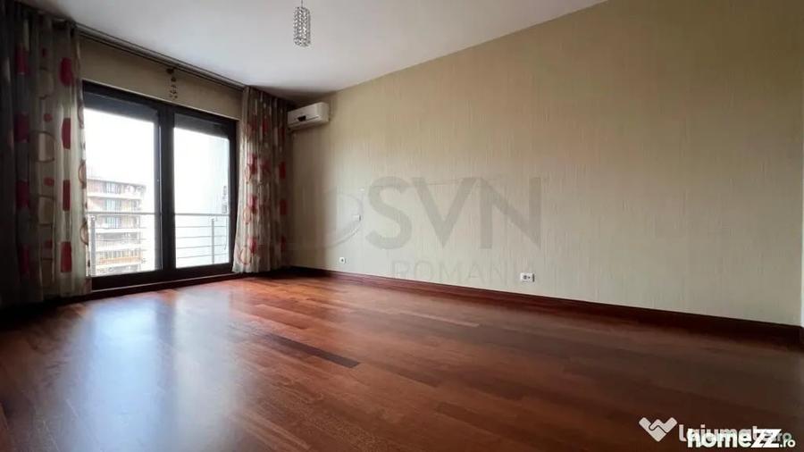 Apartament cu 6 camere decomandat în Sisești