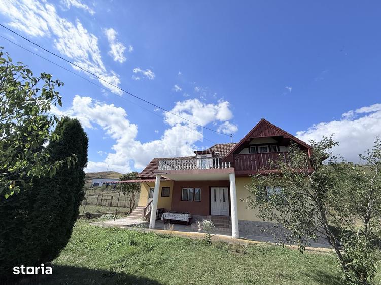 Casa individuala 93 mp utili, cu teren 3146mp, zona Baciu - 1