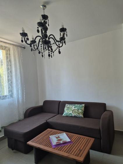 Casă cu 3 camere în Central