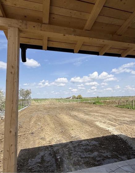 Casă cu 7 camere cu Teren 770 Mp în Central