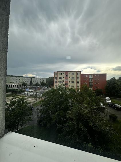 Apartament cu 2 camere semidecomandat în Micro 1