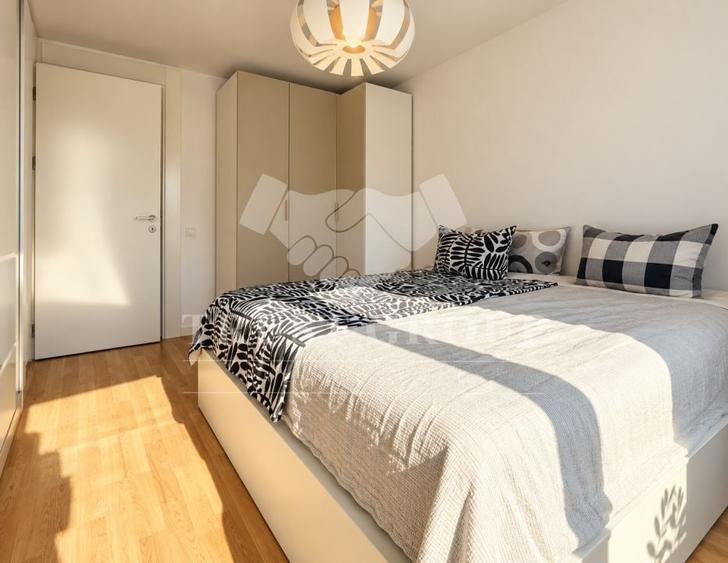 Apartament cu 3 camere decomandat, mobilat în Barbu Văcărescu