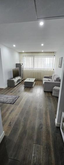 Apartament cu 2 camere decomandat, mobilat în Băneasa