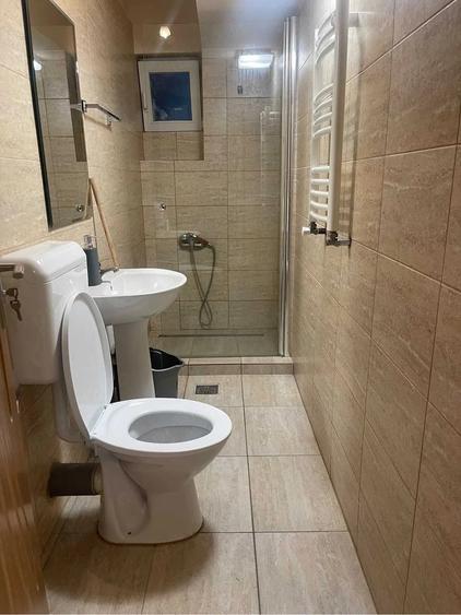 Garsonieră decomandată în Brâncoveanu