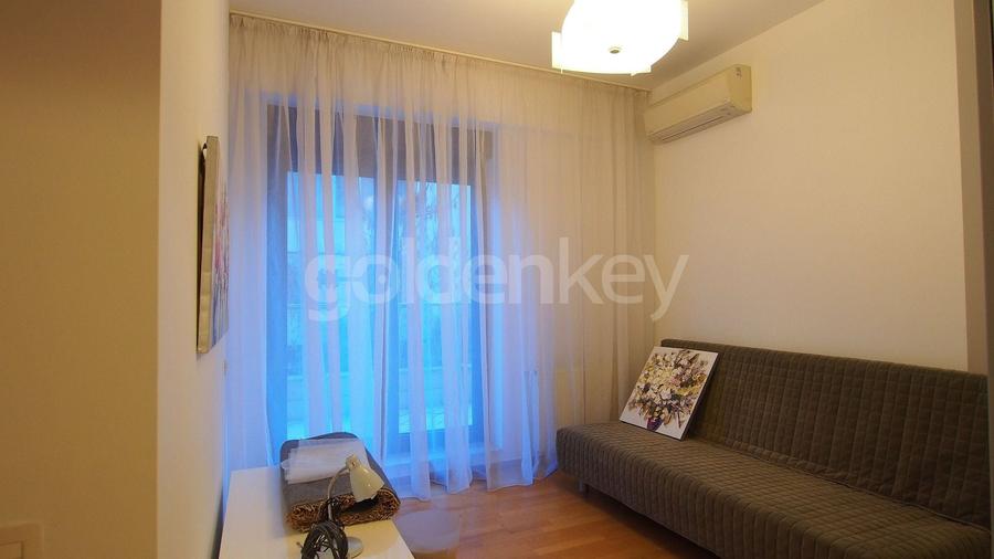 Apartament cu 3 camere semidecomandat, mobilat în Herăstrău