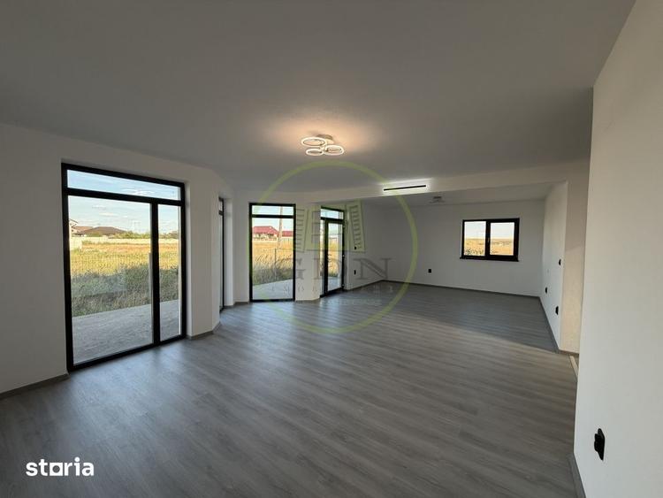 Casă cu 4 camere cu Teren 600 Mp în Ghercești