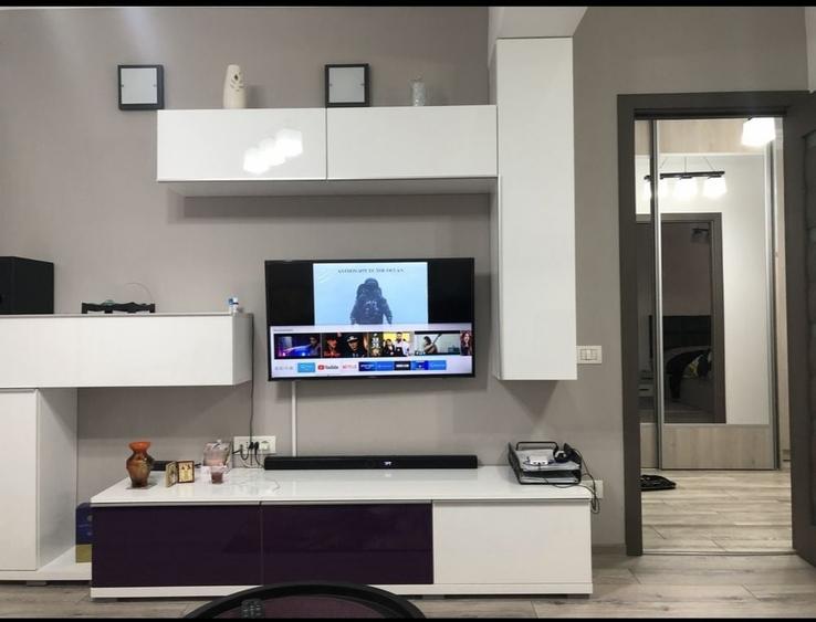Apartament cu 2 camere decomandat în Central