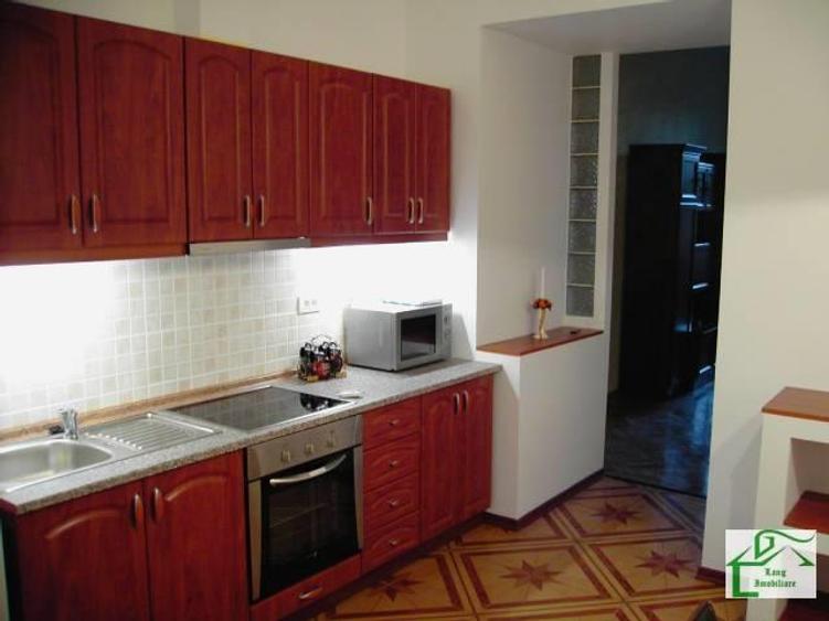 Apartament cu 2 camere decomandat în Ultracentral