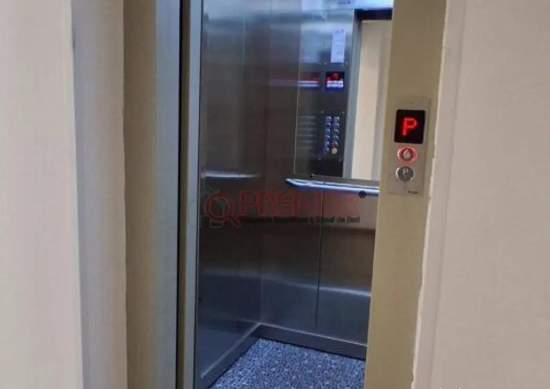 Apartament cu 4 camere decomandat în Octavian Goga