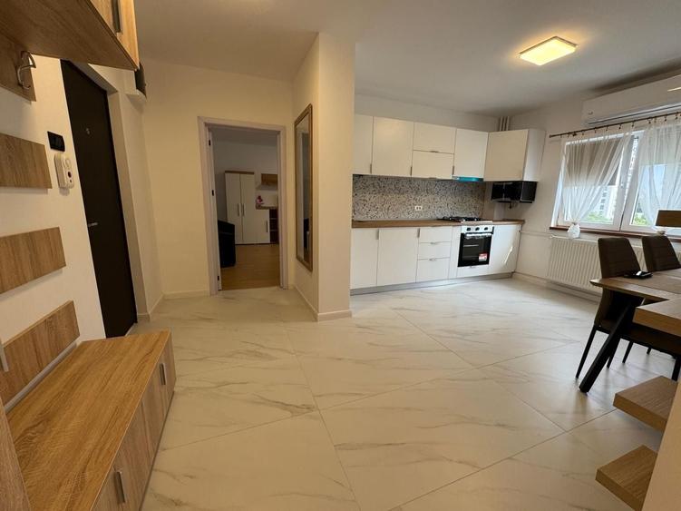 Apartament cu 2 camere decomandat în 13 Septembrie