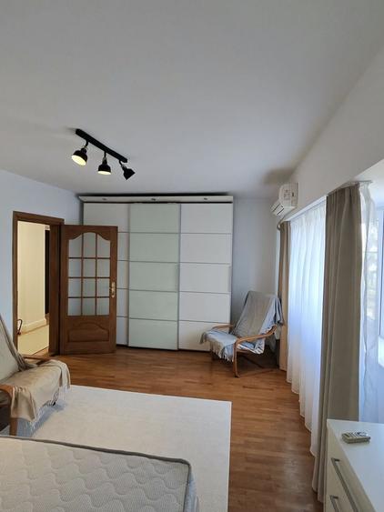 Garsonieră modernă, recent renovată  Bd. Unirii nr. 57 - 1