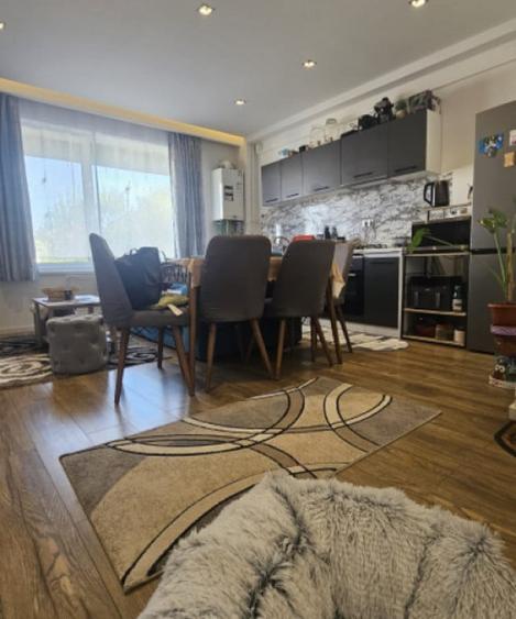 Apartament cu 2 camere semidecomandat în Florești — fotografia 1