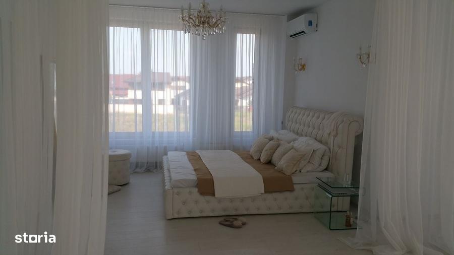 Casă cu 4 camere decomandat cu Teren 400 Mp în Chiajna