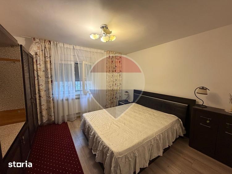Apartament cu 3 camere, mobilat în Central