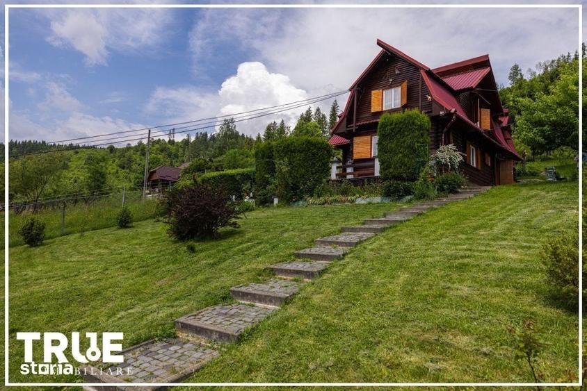 Casă cu 4 camere cu Teren 4015 Mp în Lunca