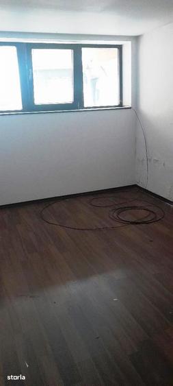 Casă cu Teren 400 Mp în Decebal