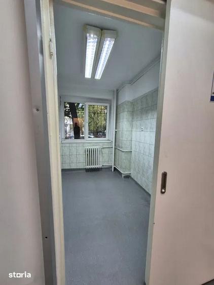 Spatiu comercial de inchiriat in zona pietei Moghioros - 4
