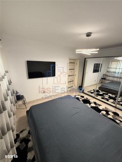Apartament cu 2 camere decomandat în Rediu