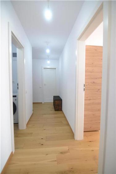 Apartament cu 2 camere decomandat în Astra