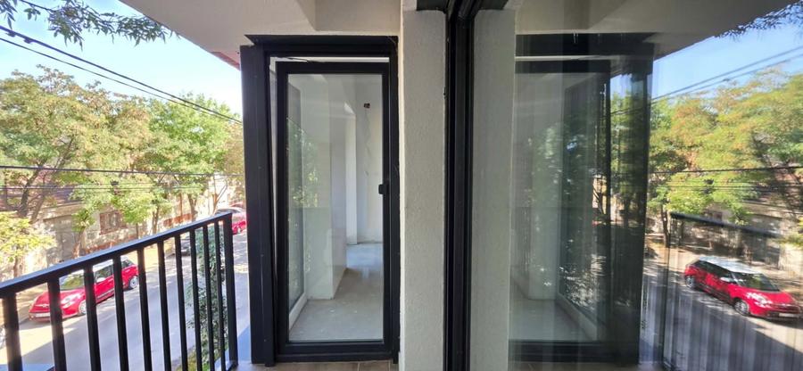 Apartament cu 2 camere nedecomandat în Central
