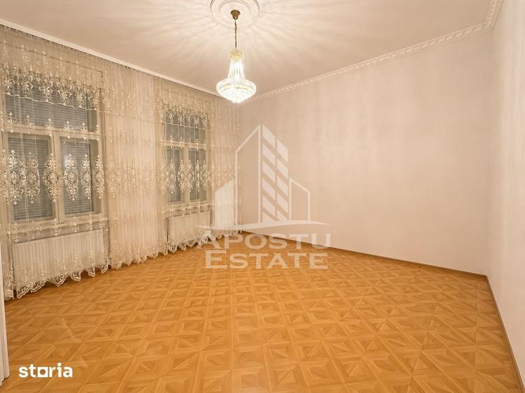 Spațiu comercial, de 500 mp, în Elisabetin