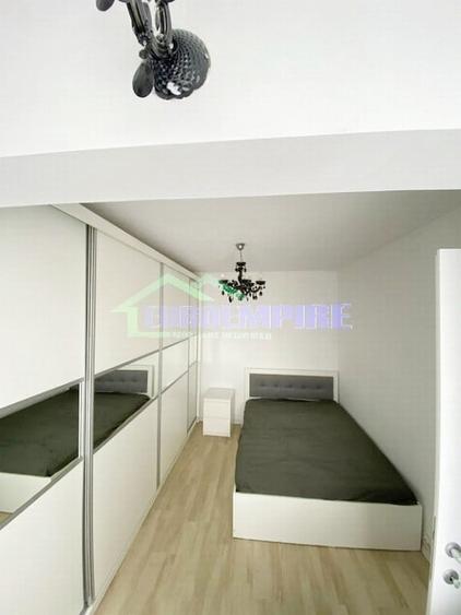 Apartament cu 2 camere semidecomandat în Casa de Cultură