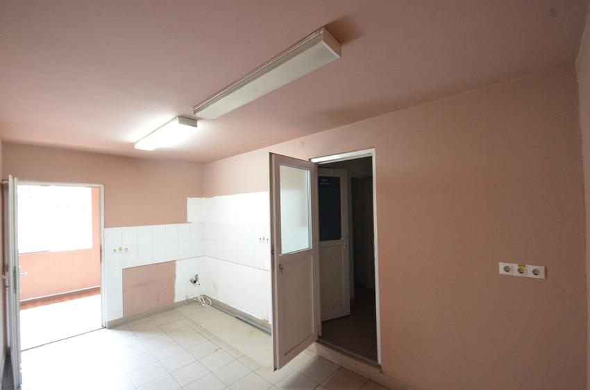 Spațiu comercial, de 260 mp, în Ultracentral