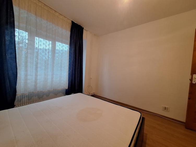Apartament cu 4 camere decomandat, mobilat în Freidorf