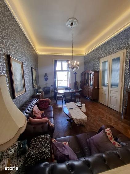 Apartament cu 3 camere în Ultracentral