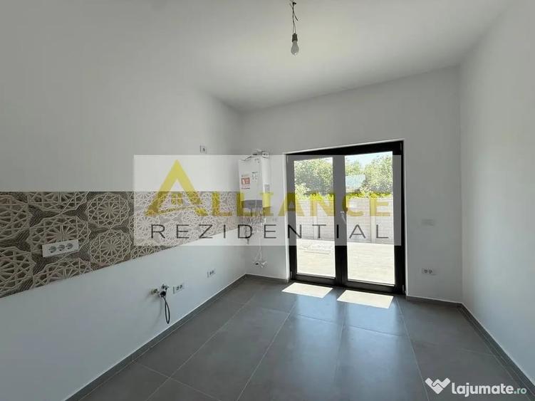 Casă cu 3 camere cu Teren 250 Mp în Berceni