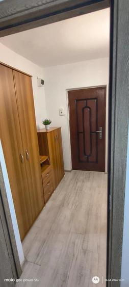 Garsonieră decomandată în Drăguțești