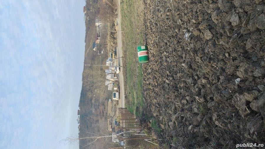 Teren de 14251 mp, în Podgoria