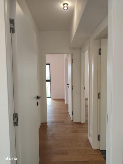 Apartament cu 3 camere în 13 Septembrie