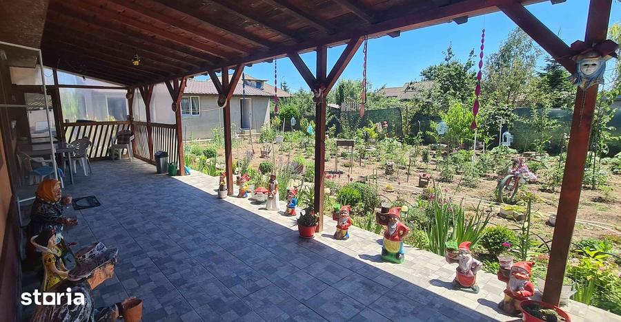 Casă cu 4 camere cu Teren 515 Mp în Agigea