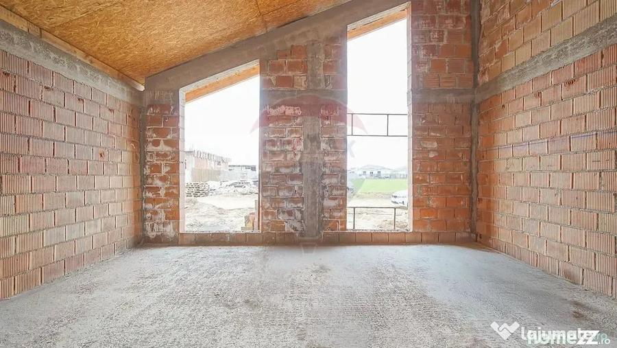Casă cu 3 camere cu Teren 357 Mp în Hărman