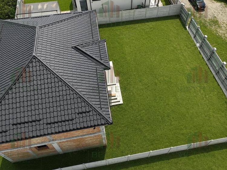 Casă cu 4 camere cu Teren 572 Mp în Cernica