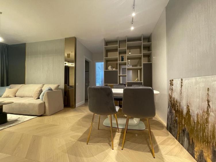 Apartament cu 4 camere în Aviației