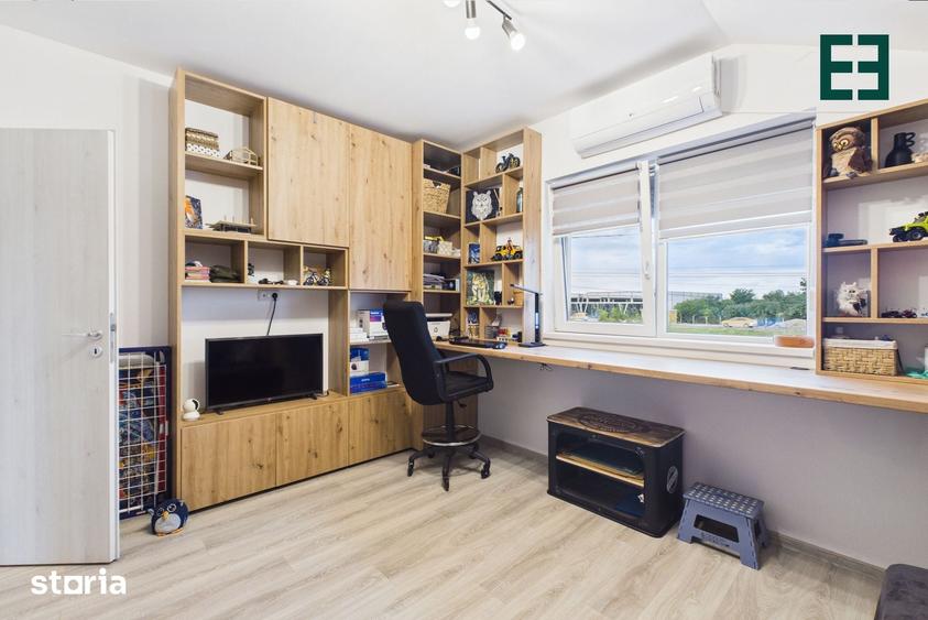 Casă cu 3 camere cu Teren 465 Mp în Sânandrei