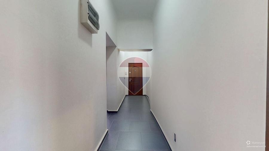 Apartament cu 2 camere decomandat în 13 Decembrie