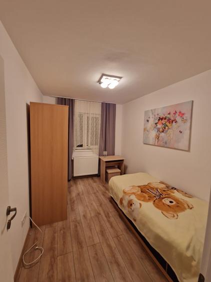 Apartament cu 3 camere în Spitalul Județean