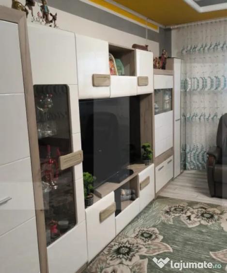Casă cu 6 camere cu Teren 400 Mp în Central