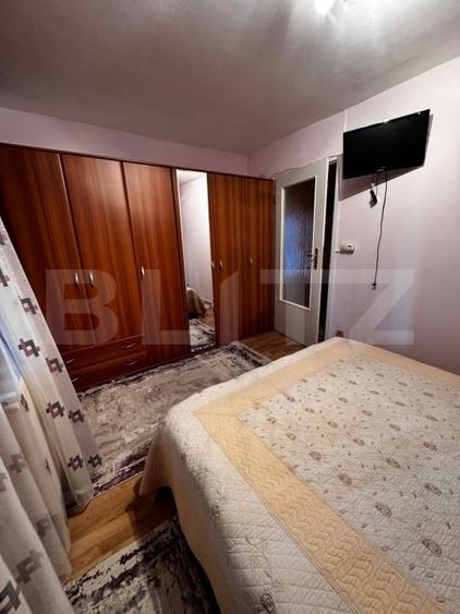 Apartament cu 3 camere decomandat, mobilat în Câmpia Turzii