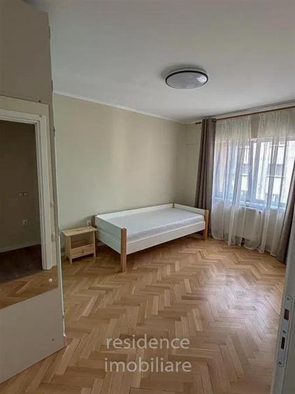 Apartament cu 3 camere decomandat, mobilat în Gheorgheni
