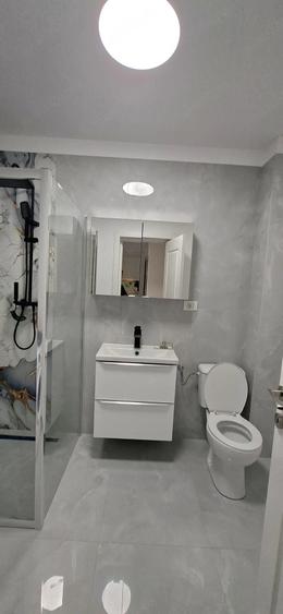 Spațiu comercial, de 65 mp, în Central