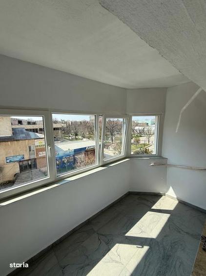 Inchiriez apartament 2 camere central renovat complet - 3