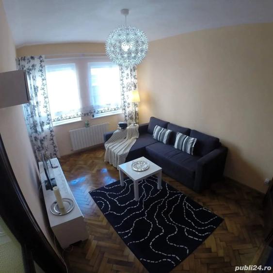 Apartament cu 2 camere nedecomandat în Central