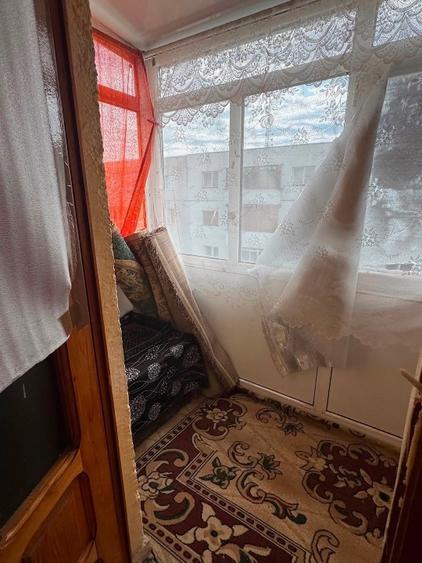 Apartament cu 2 camere semidecomandat în Central-Piață
