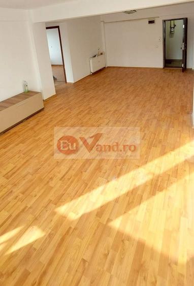 Apartament cu 2 camere decomandat în Micro 14