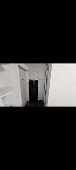 Garsonieră decomandată în Brâncoveanu