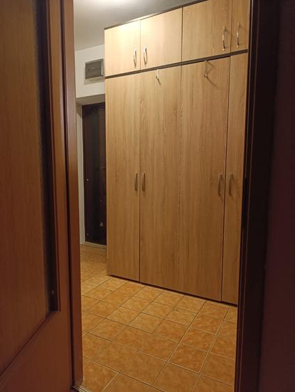 Garsonieră decomandată în Drumul Taberei